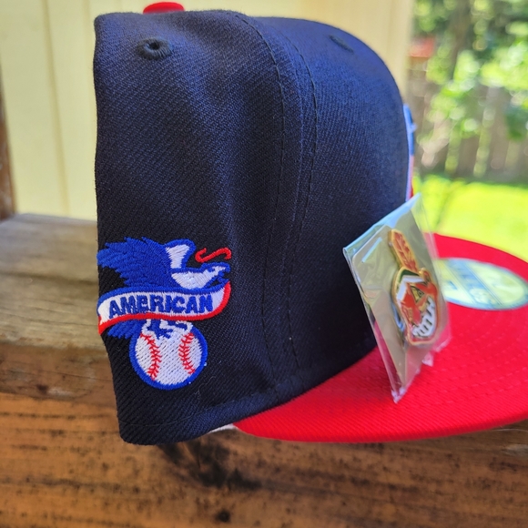 *SOLD*Cleveland Indians fitted hat - Picture 2 of 4